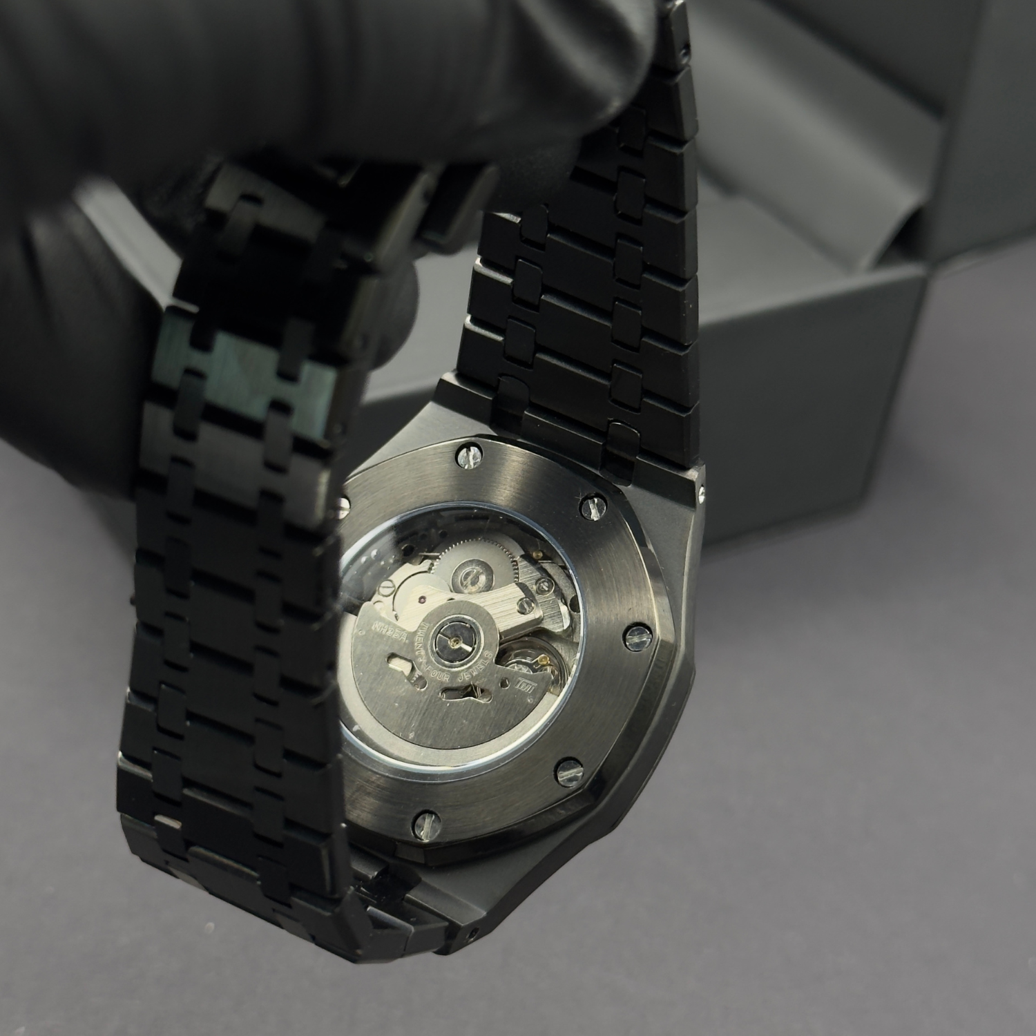 Mod Royal Black Arabic